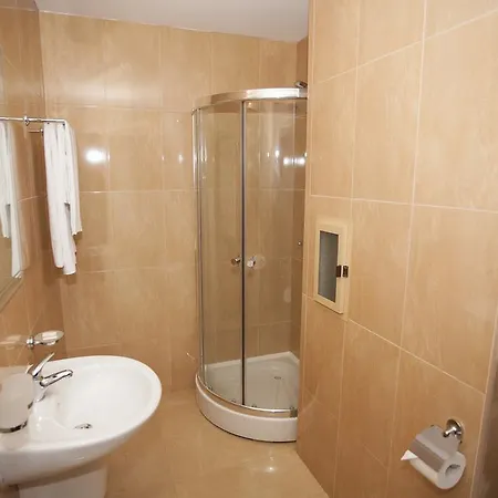 아파트호텔 The Red 2*