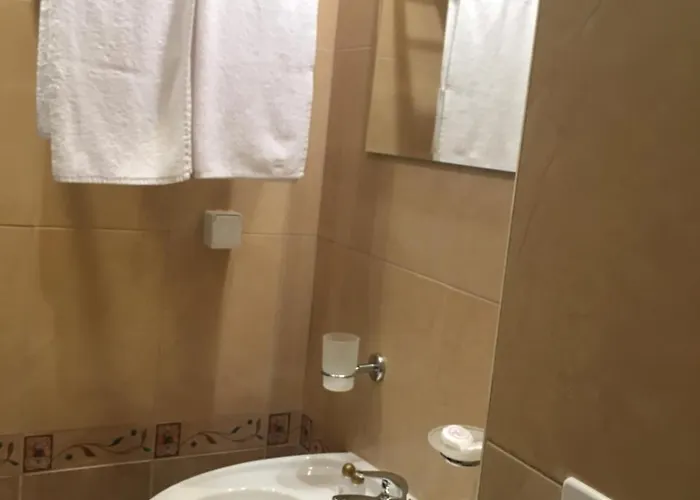 The Red Апартхотел 2*