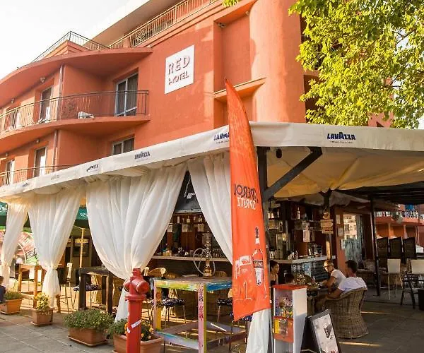 The Red Aparthotel Lozenets