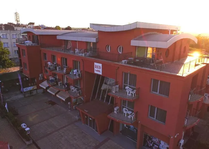 Aparthotel The Red Lozenets